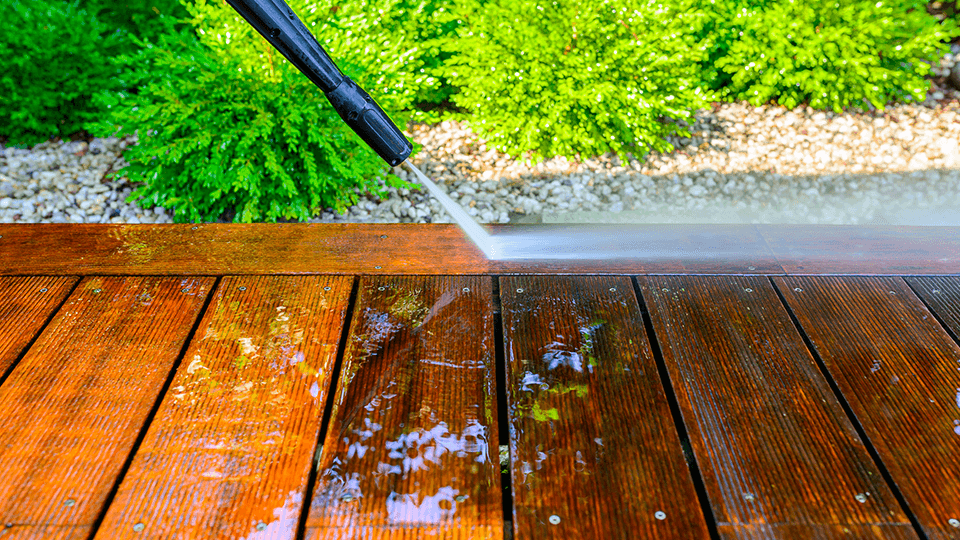 Pressure Washing Precise Painting